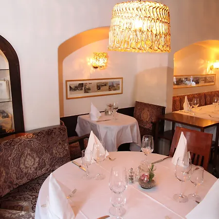 Derby Hotel 3*