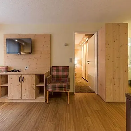 Hotel Derby 3*