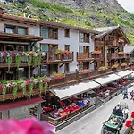 Hotel Derby 3*