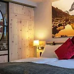 Hotel Derby 3*