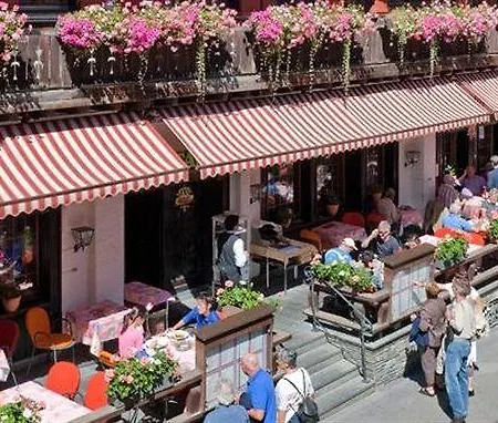 レストラン ダービー 3*