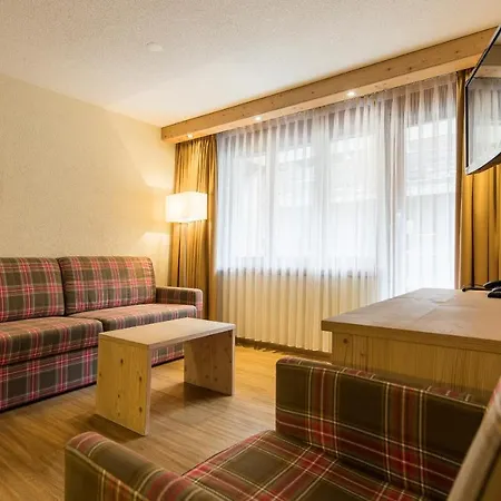 レストラン ダービー 3* ツェルマット